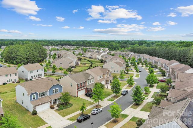 16016 Harbor Hill Drive, Charlotte, NC 28273