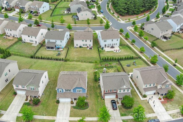 16016 Harbor Hill Drive, Charlotte, NC 28273