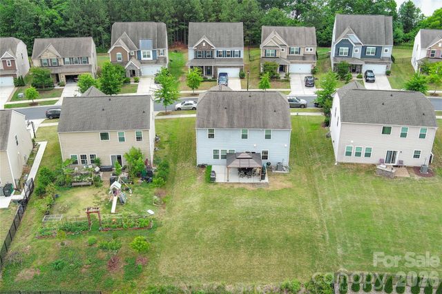 16016 Harbor Hill Drive, Charlotte, NC 28273