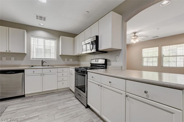 7408 Dashing Court, Las Vegas, NV 89149