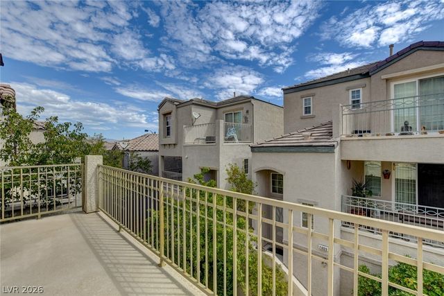 7408 Dashing Court, Las Vegas, NV 89149