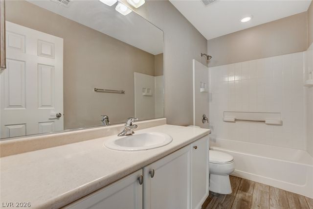7408 Dashing Court, Las Vegas, NV 89149