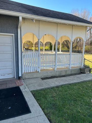 6104 Madison Avenue, Indianapolis, IN 46227