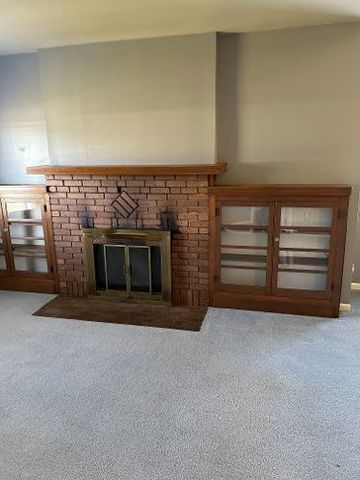 6104 Madison Avenue, Indianapolis, IN 46227