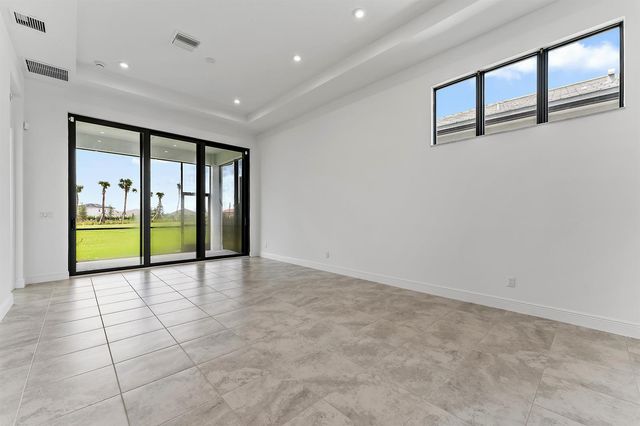 9333 SW Pepoli Way, Port St. Lucie, FL 34987