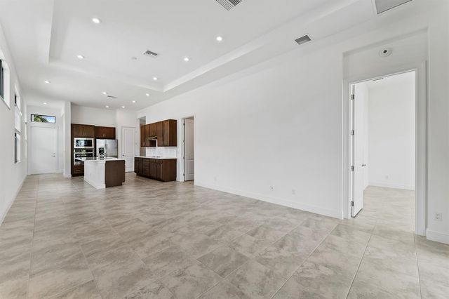 9333 SW Pepoli Way, Port St. Lucie, FL 34987