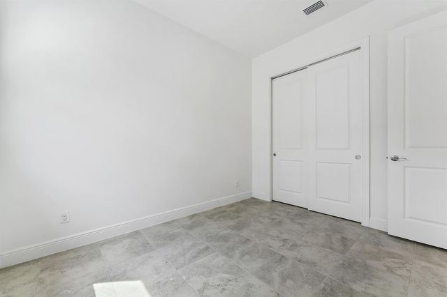 9333 SW Pepoli Way, Port St. Lucie, FL 34987