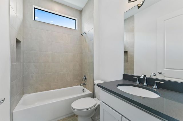 9333 SW Pepoli Way, Port St. Lucie, FL 34987