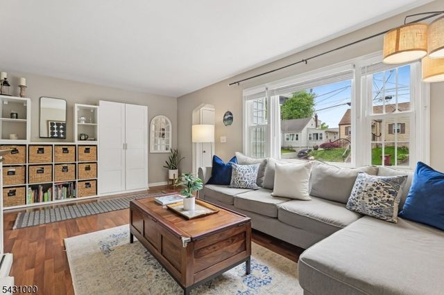 90 Columbia Ave, Nutley Twp., NJ 07110