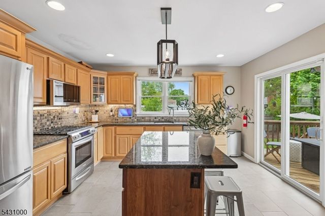 90 Columbia Ave, Nutley Twp., NJ 07110