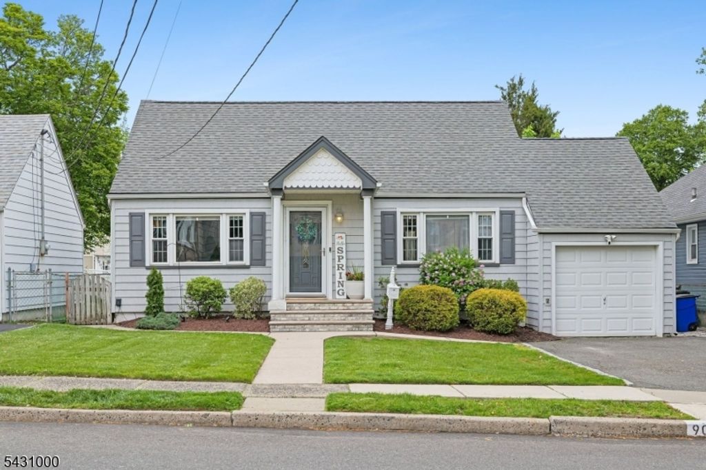 90 Columbia Ave, Nutley Twp., NJ 07110