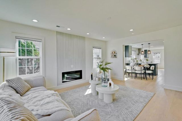 107 N Delaware Street, San Mateo, CA 94401