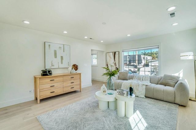 107 N Delaware Street, San Mateo, CA 94401