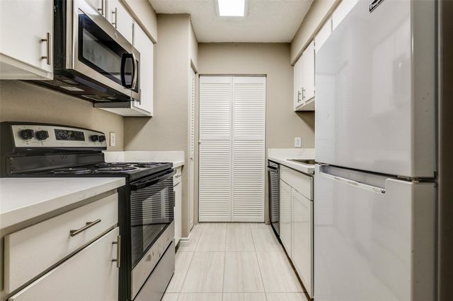 3654 Ocee Street, Houston, TX 77063