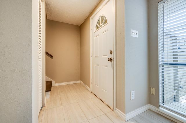 3654 Ocee Street, Houston, TX 77063