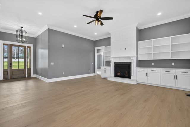 2941 Burgess Falls Rd, Cookeville, TN 38506