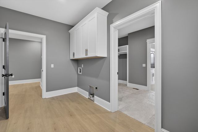 2941 Burgess Falls Rd, Cookeville, TN 38506