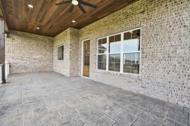 2941 Burgess Falls Rd, Cookeville, TN 38506