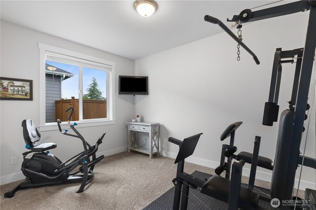 10135 Albany Park Lane SW, Rochester, WA 98579