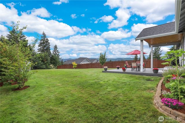 10135 Albany Park Lane SW, Rochester, WA 98579
