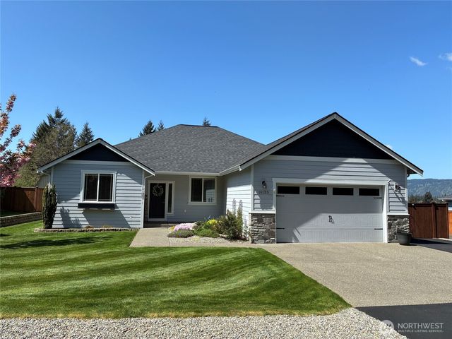 10135 Albany Park Lane SW, Rochester, WA 98579