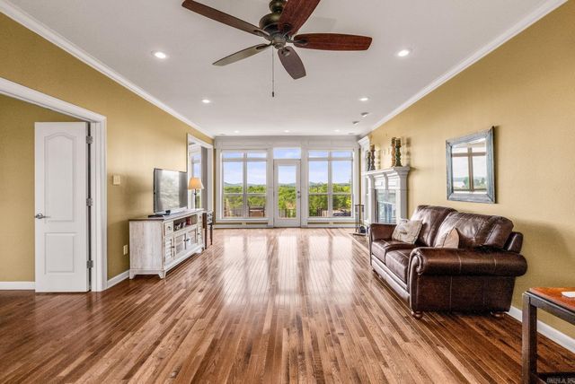 89 River Road Drive W, Mayflower, AR 72106