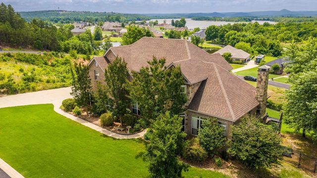 89 River Road Drive W, Mayflower, AR 72106