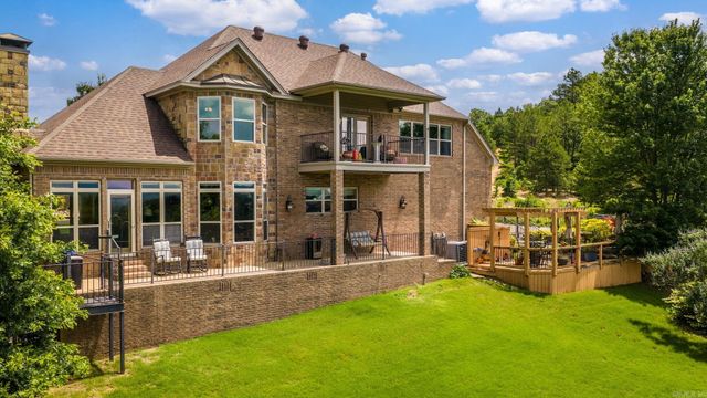 89 River Road Drive W, Mayflower, AR 72106