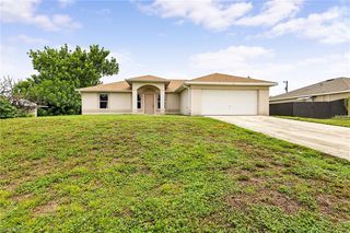 2909 38th ST SW, Lehigh Acres, FL 33976
