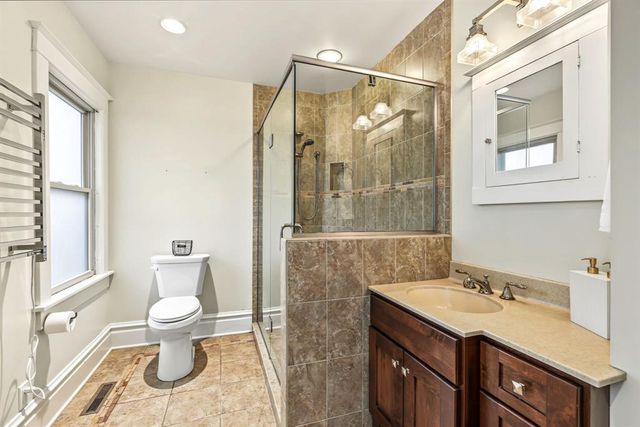 1616 Emery Street, Eau Claire, WI 54701