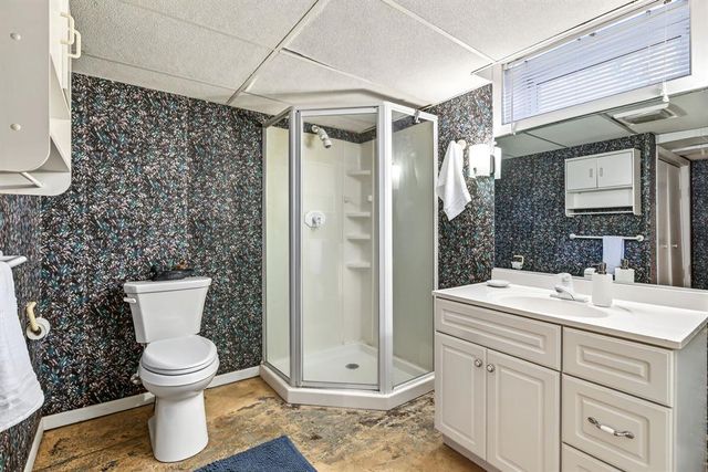 1616 Emery Street, Eau Claire, WI 54701