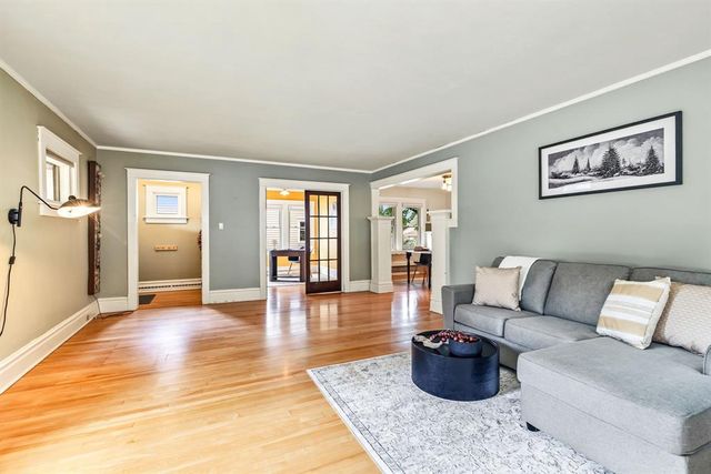 1616 Emery Street, Eau Claire, WI 54701