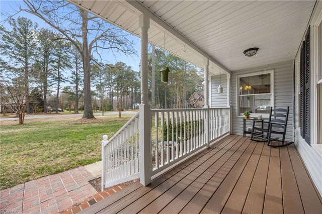 100 Minton WAY, Smithfield, VA 23430