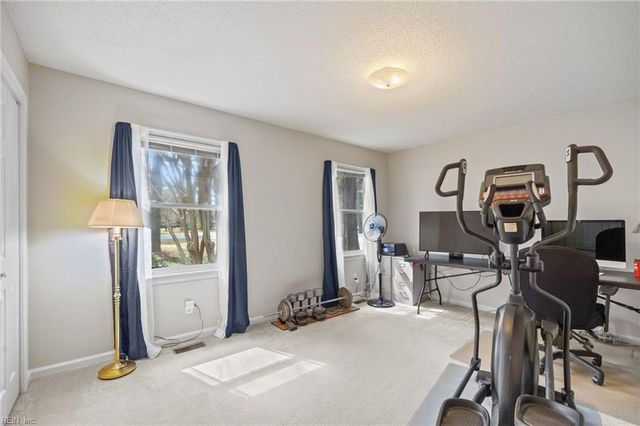 100 Minton WAY, Smithfield, VA 23430