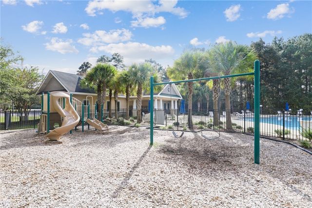 149 Chapel Lake South, Savannah, GA 31419