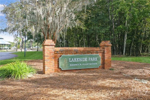 149 Chapel Lake South, Savannah, GA 31419