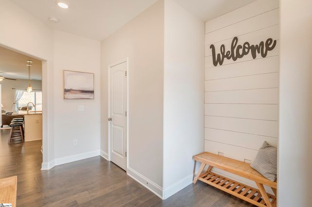 123 Rushing Creek Lane, Piedmont, SC 29673