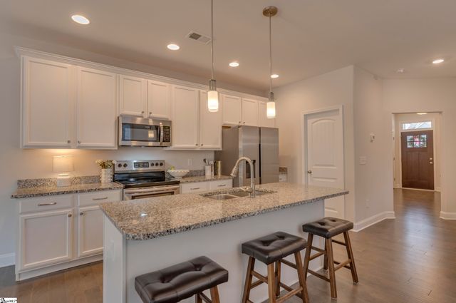 123 Rushing Creek Lane, Piedmont, SC 29673