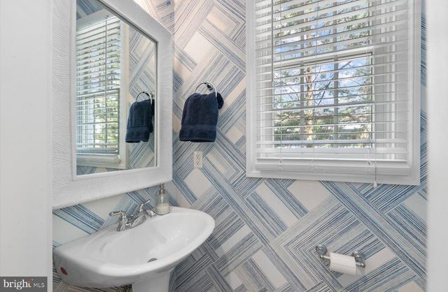 21 CEDAR RD, Rehoboth Beach, DE 19971