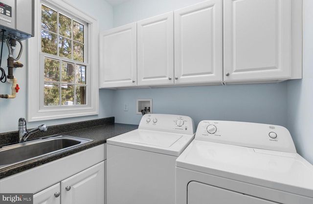 21 CEDAR RD, Rehoboth Beach, DE 19971