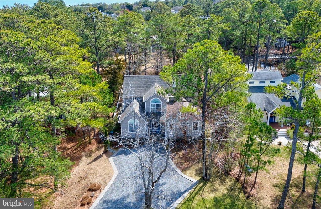 21 CEDAR RD, Rehoboth Beach, DE 19971