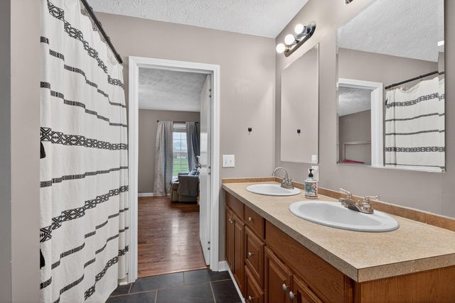 1114 Sweet Water Road, Berea, KY 40403