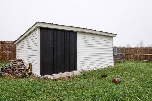 1114 Sweet Water Road, Berea, KY 40403