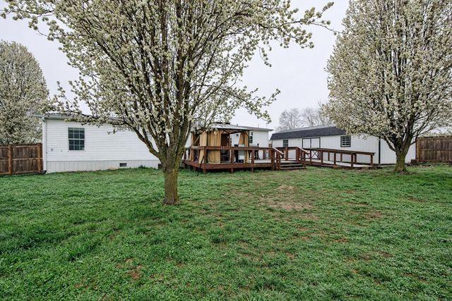 1114 Sweet Water Road, Berea, KY 40403
