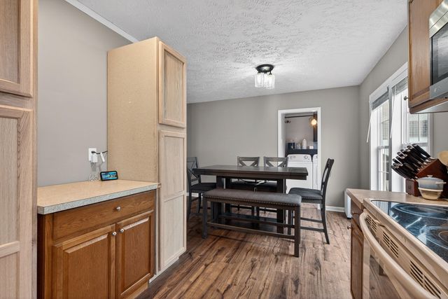 1114 Sweet Water Road, Berea, KY 40403