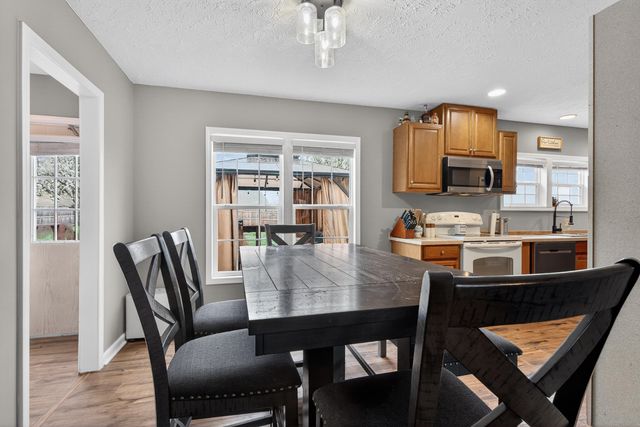 1114 Sweet Water Road, Berea, KY 40403