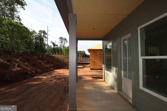 1410 Autumn Lake Drive, Gainesville, GA 30504
