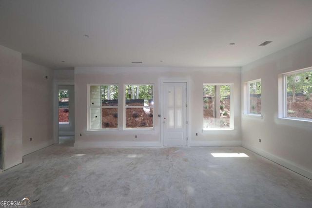 1410 Autumn Lake Drive, Gainesville, GA 30504