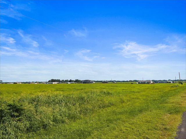 0 Cr100, Boling, TX 77420