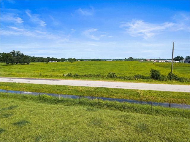 0 Cr100, Boling, TX 77420